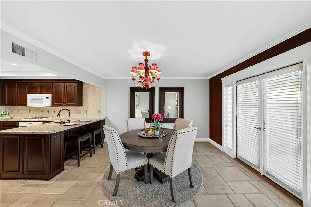 453 Pinehurst Court, Fullerton, California 92835 home-pic-3
