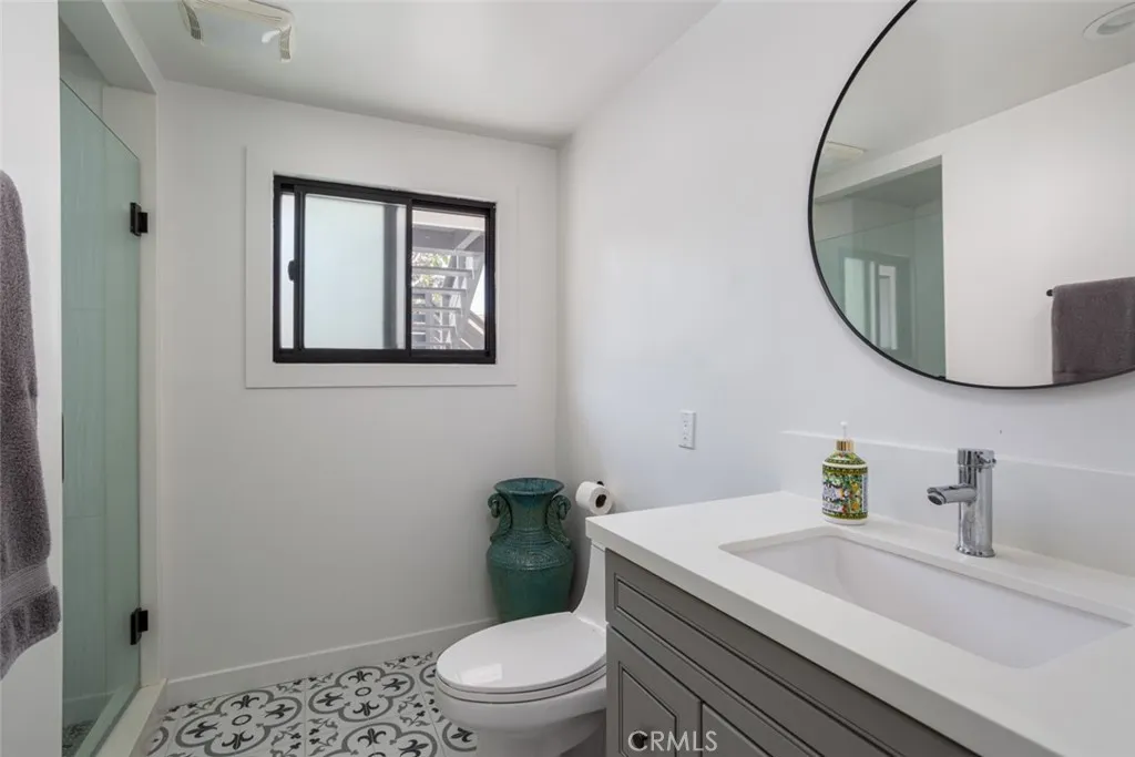 2097 Maple, Costa Mesa, California 92627 home-pic-35