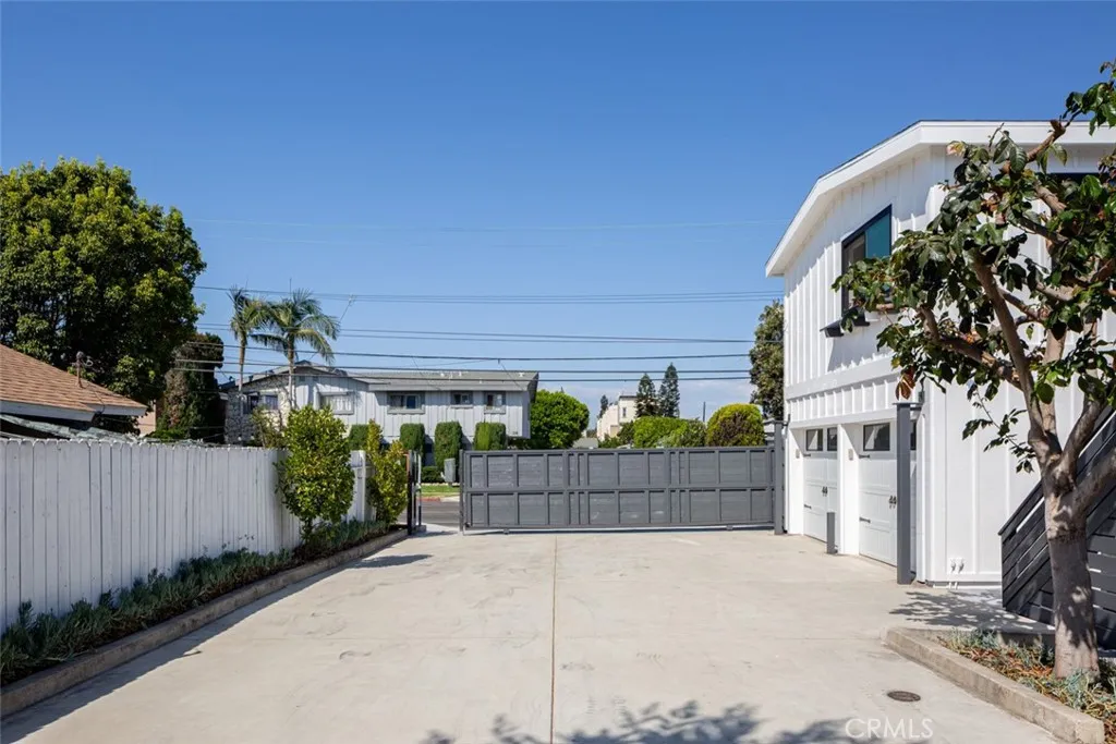 2097 Maple, Costa Mesa, California 92627 home-pic-14
