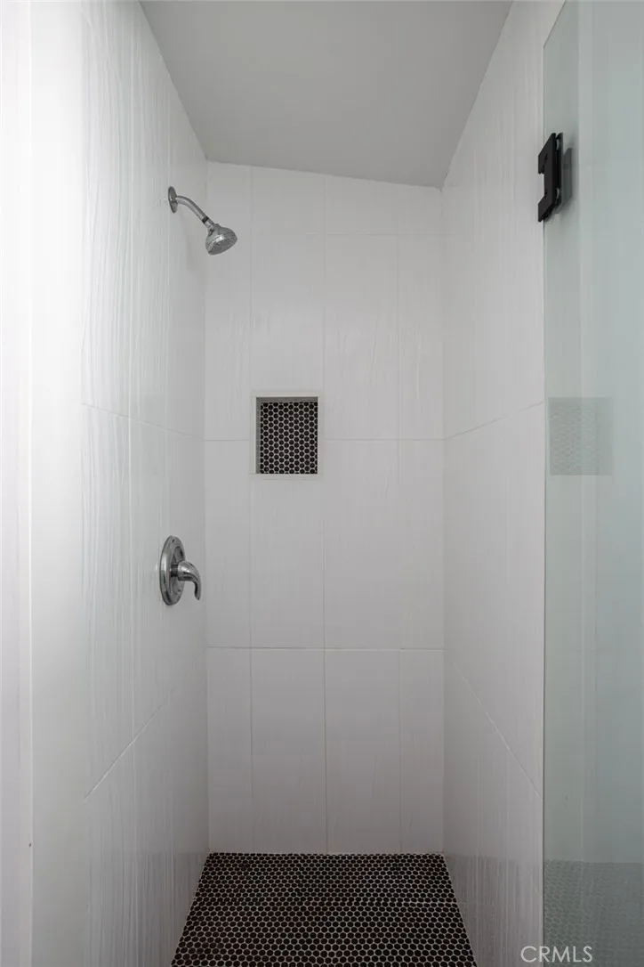 2097 Maple, Costa Mesa, California 92627 home-pic-36