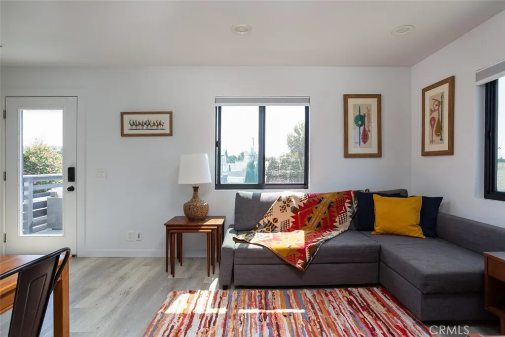 2097 Maple, Costa Mesa, California 92627 home-pic-41