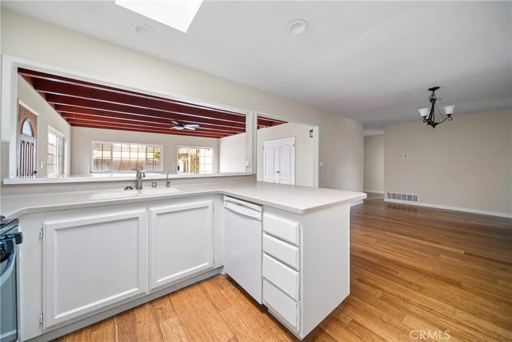 1122 Thalia Street, San Diego, California 92154 home-pic-12