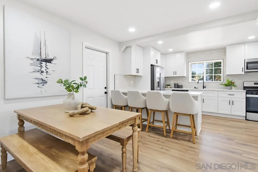 2604 Magnolia Ave, San Diego, California 92109 home-pic-16