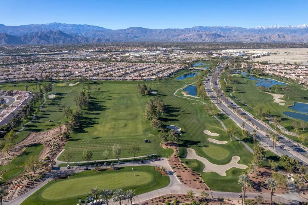 78378 Desert Willow Drive, Palm Desert, California 92211 home-pic-36