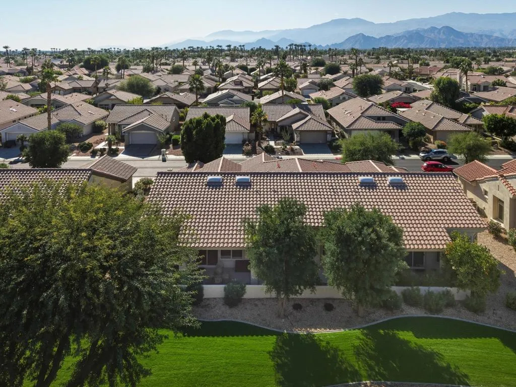 78378 Desert Willow Drive, Palm Desert, California 92211 home-pic-2