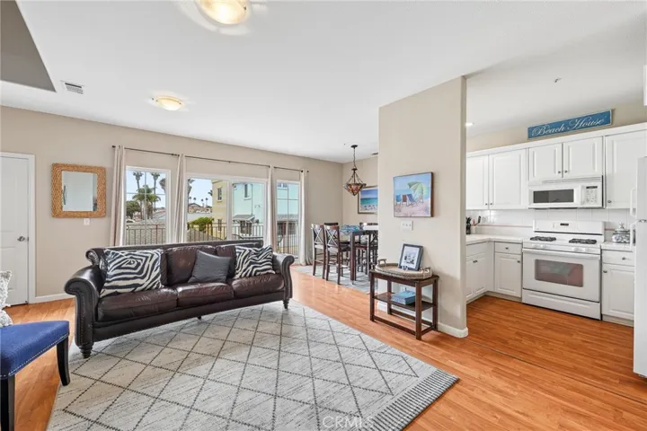 372 Park, Pismo Beach, California 93449