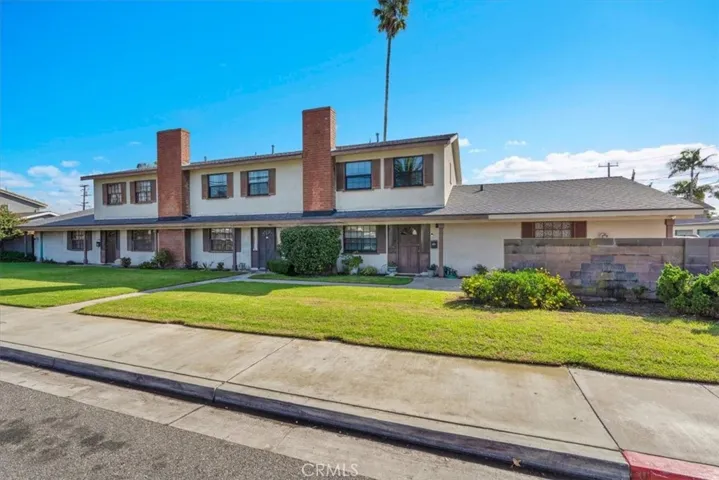 1780 Santa Ana, Costa Mesa, California 92627