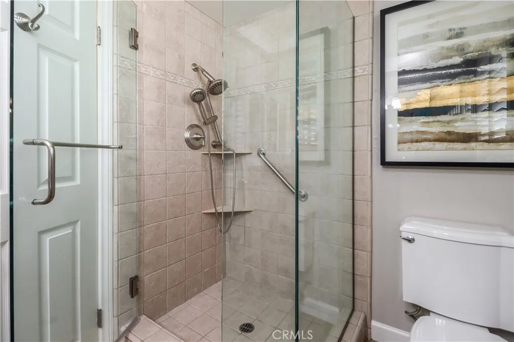 2747 Granvia Place, Thousand Oaks, California 91360 home-pic-33