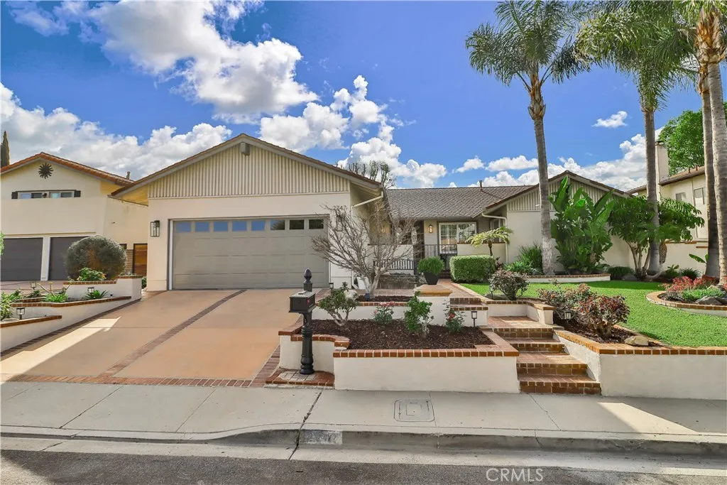 2747 Granvia Place, Thousand Oaks, California 91360 home-pic-40