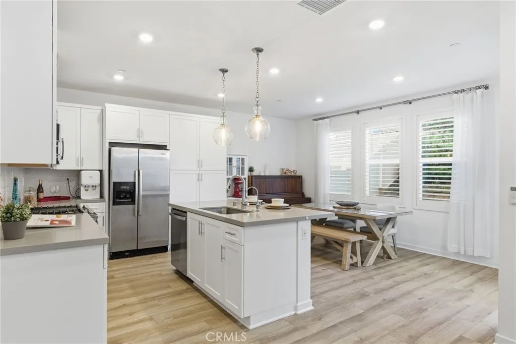 4056 Spring Haven Lane, Corona, California 92883 home-pic-12
