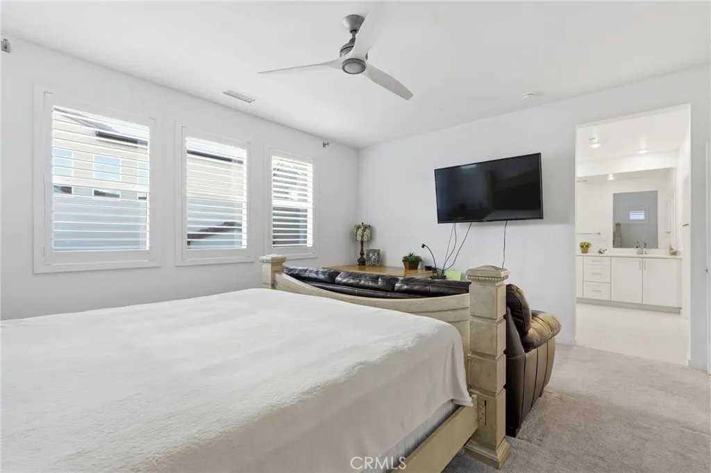 4056 Spring Haven Lane, Corona, California 92883 home-pic-19