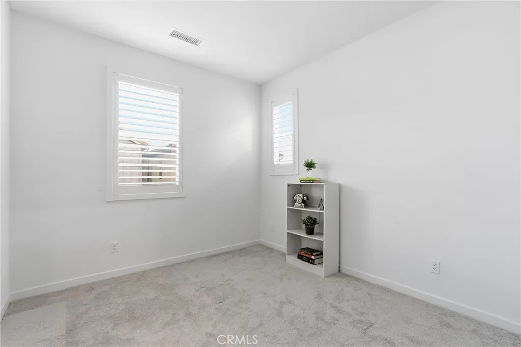 4056 Spring Haven Lane, Corona, California 92883 home-pic-24