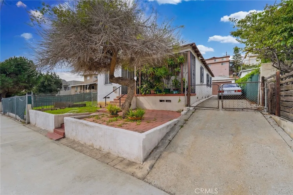 3353 City Terrace, Los Angeles, California 90063 home-pic-0