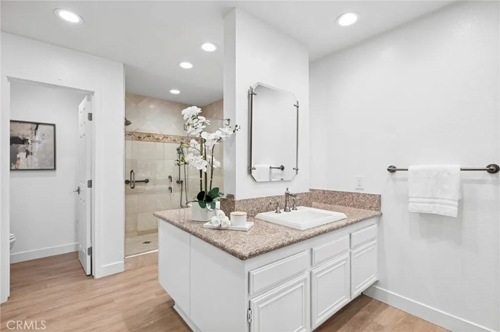 14 Rainbow Ridge, Irvine, California 92603 home-pic-15