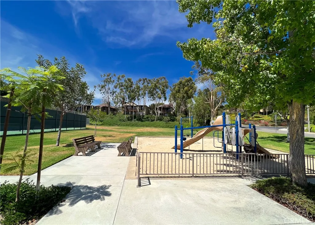 14 Rainbow Ridge, Irvine, California 92603 home-pic-23
