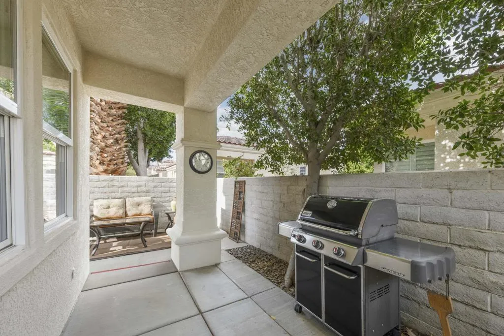 80890 Via Puerta Azul, La Quinta, California 92253 home-pic-25