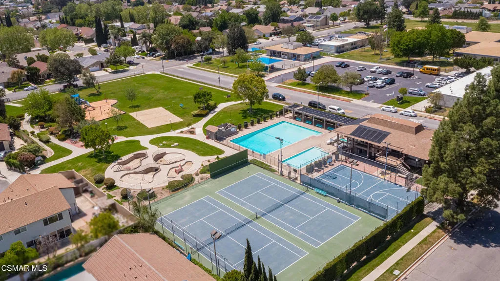 2345 Cragmont Court, Simi Valley, California 93065 home-pic-21