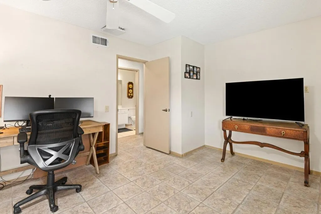 76739 Oklahoma Avenue, Palm Desert, California 92211 home-pic-17