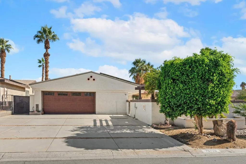 76739 Oklahoma Avenue, Palm Desert, California 92211 home-pic-0