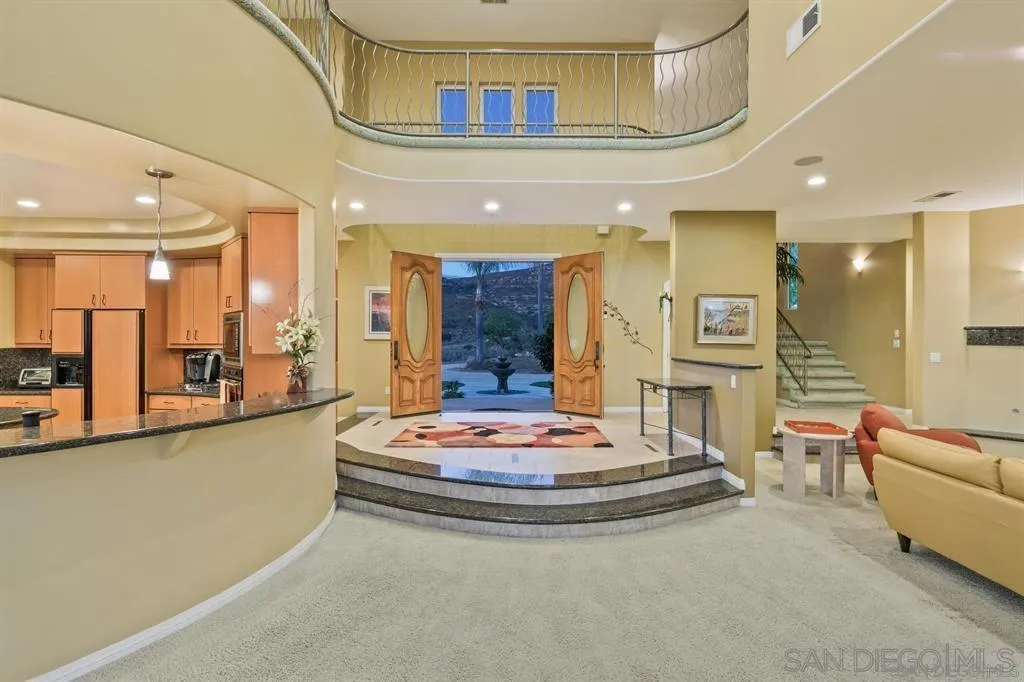 836 Camelot Pkwy, El Cajon, California 92019 home-pic-15