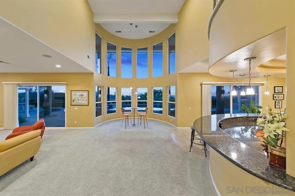 836 Camelot Pkwy, El Cajon, California 92019 home-pic-17
