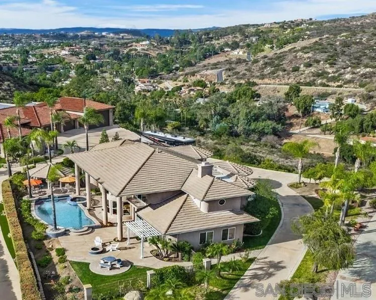 836 Camelot Pkwy, El Cajon, California 92019 home-pic-12