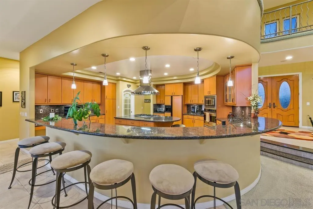 836 Camelot Pkwy, El Cajon, California 92019 home-pic-22