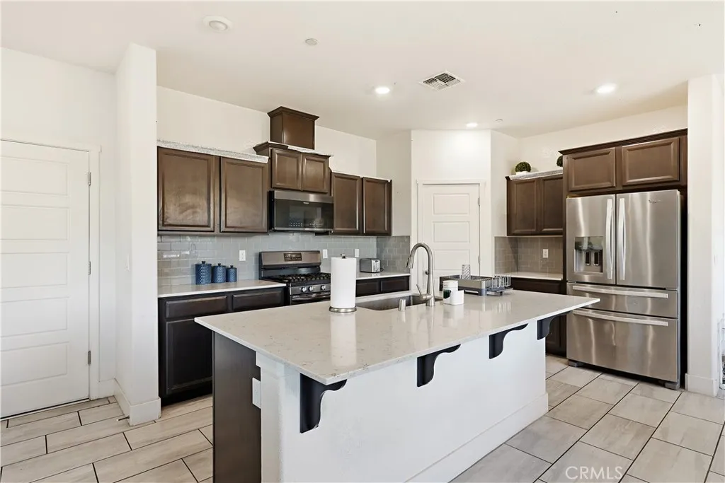 2367 Explorador, Merced, California 95340 home-pic-13