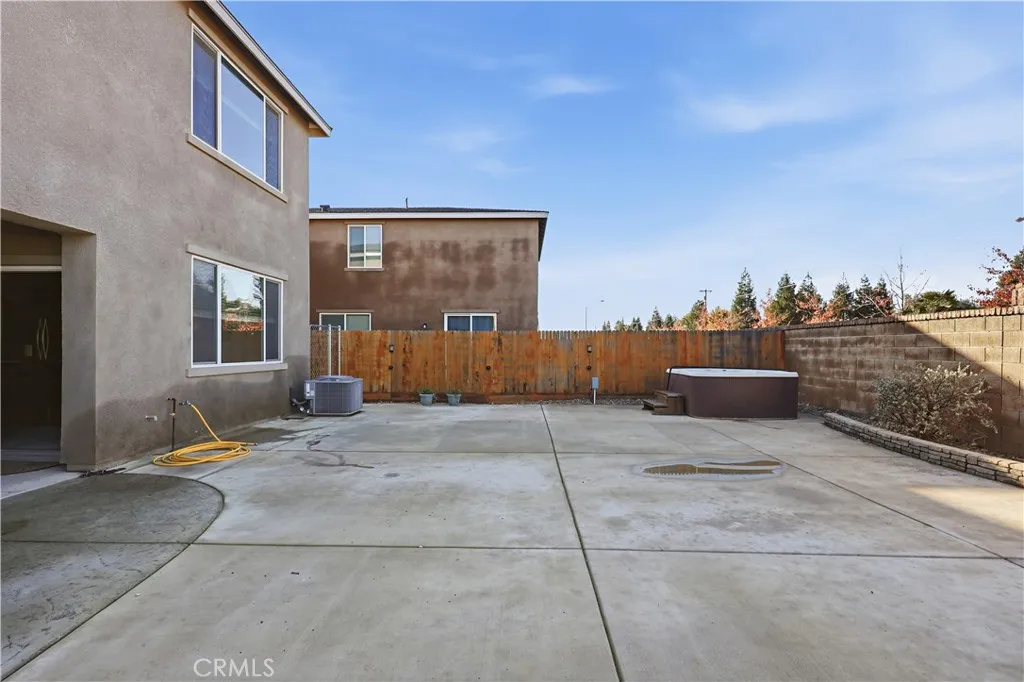 2367 Explorador, Merced, California 95340 home-pic-33