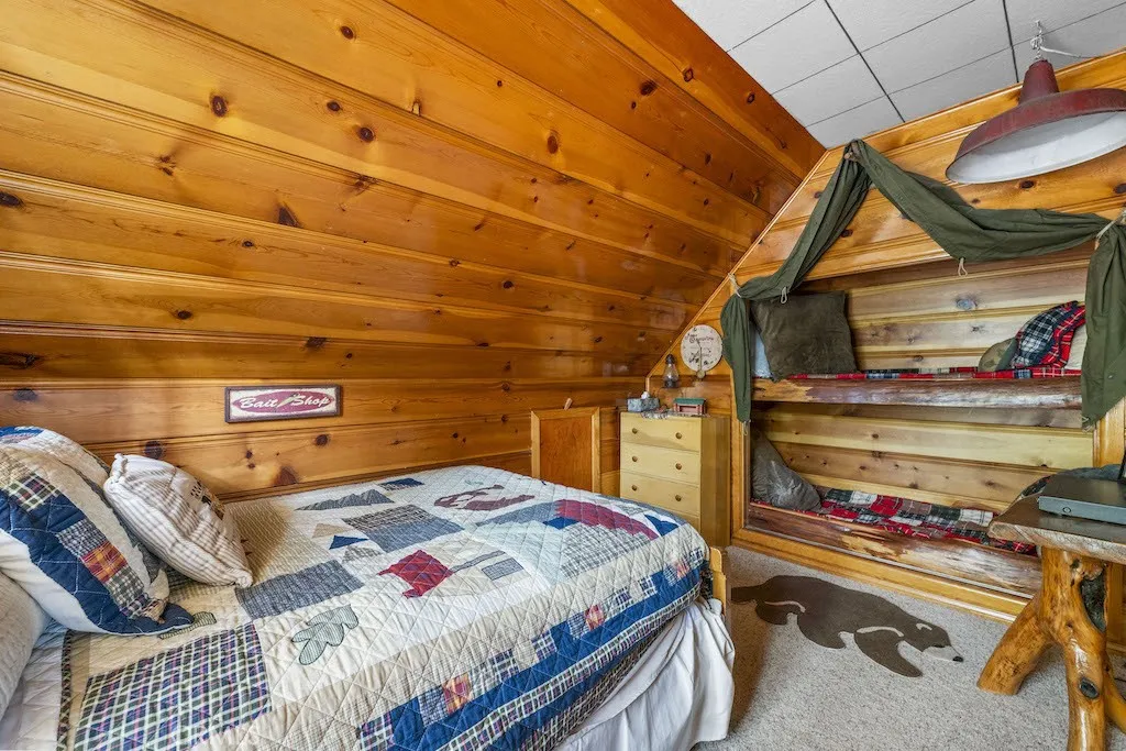39161 Buckthorn, Big Bear Lake, California 92315 home-pic-18