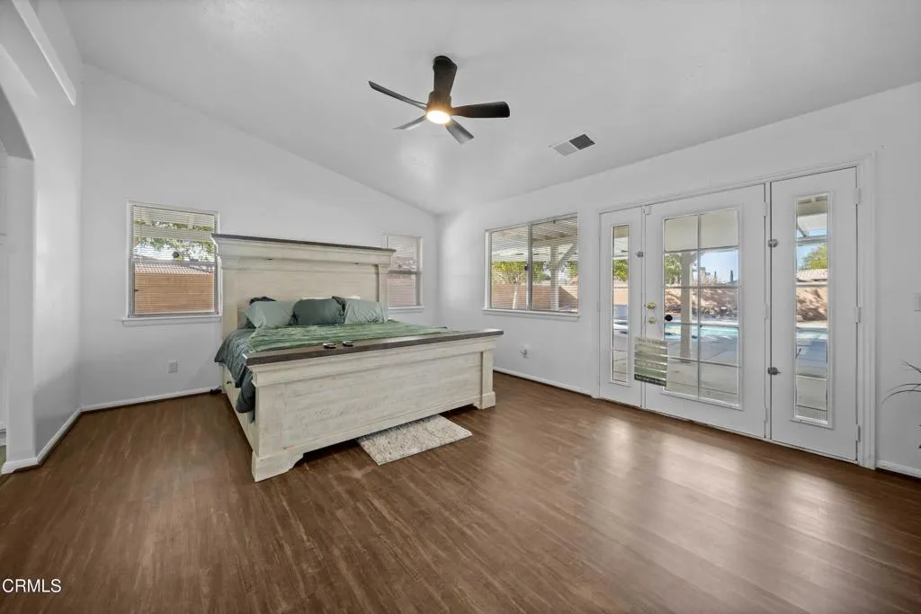 20385 20385 Eyota Road, Apple Valley, California 92308 home-pic-8