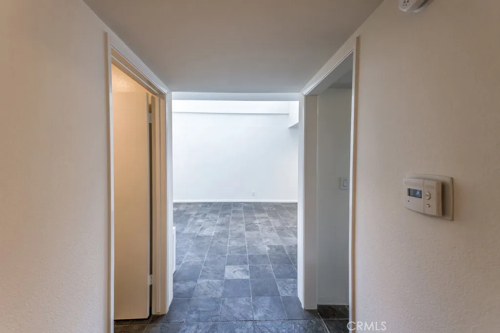 11817 Texas 1, Los Angeles, California 90025 home-pic-6