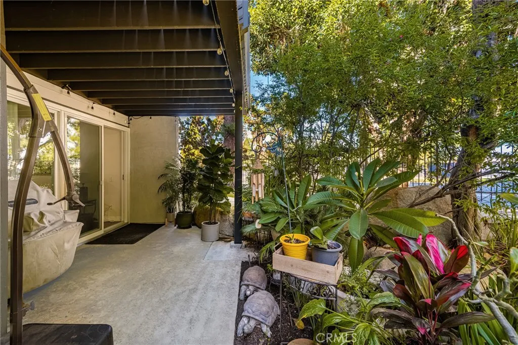 2542 W Macarthur Boulevard 143, Santa Ana, California 92704 home-pic-37