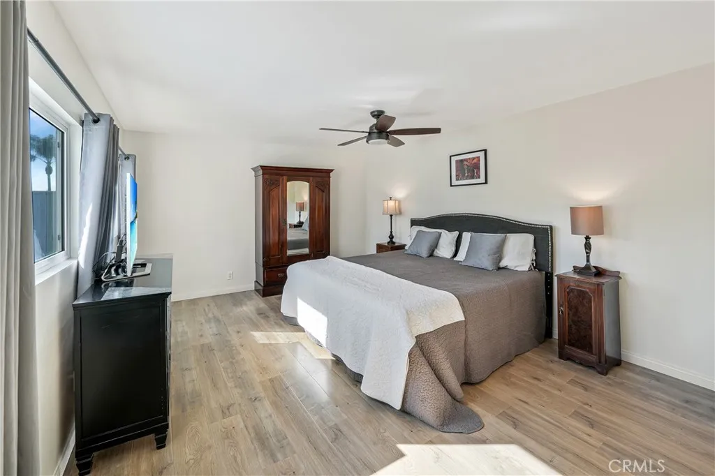 367 Grenible Lane, Costa Mesa, California 92627 home-pic-26