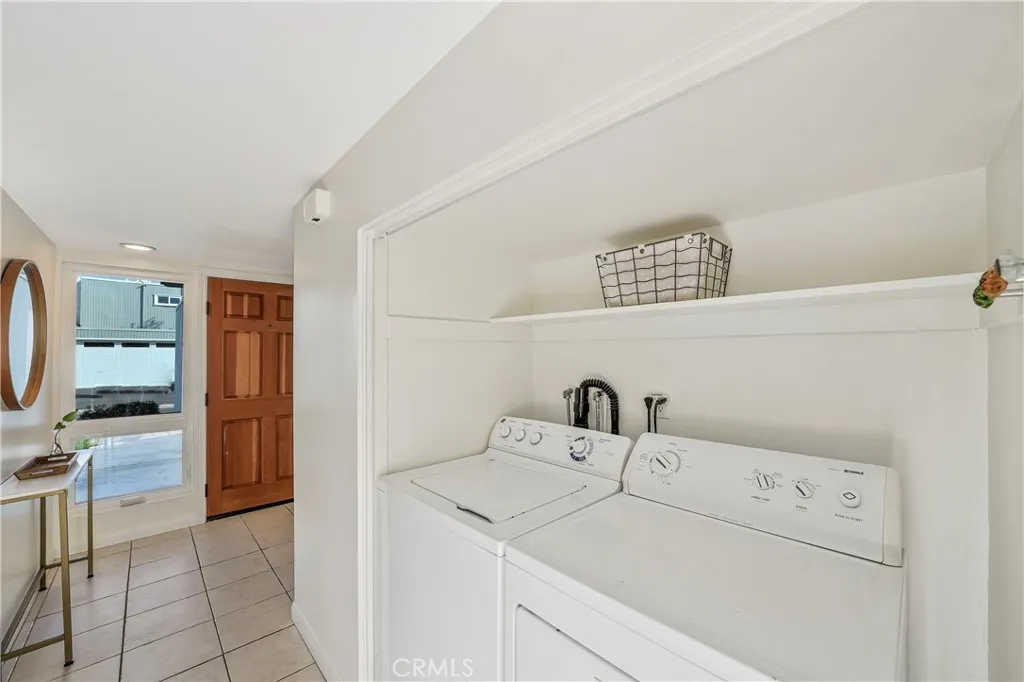 367 Grenible Lane, Costa Mesa, California 92627 home-pic-11