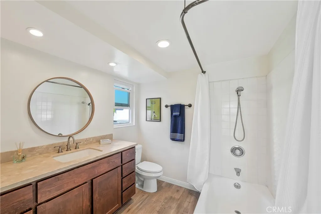367 Grenible Lane, Costa Mesa, California 92627 home-pic-23