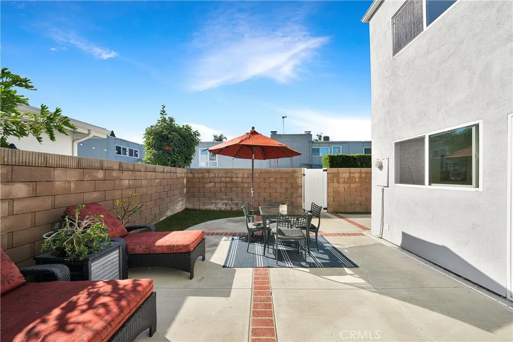 367 Grenible Lane, Costa Mesa, California 92627 home-pic-14