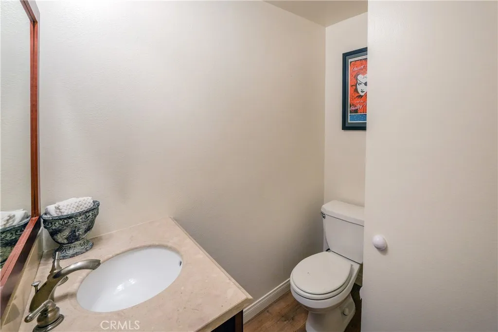 367 Grenible Lane, Costa Mesa, California 92627 home-pic-8