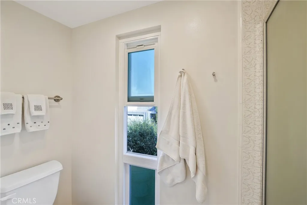 367 Grenible Lane, Costa Mesa, California 92627 home-pic-32
