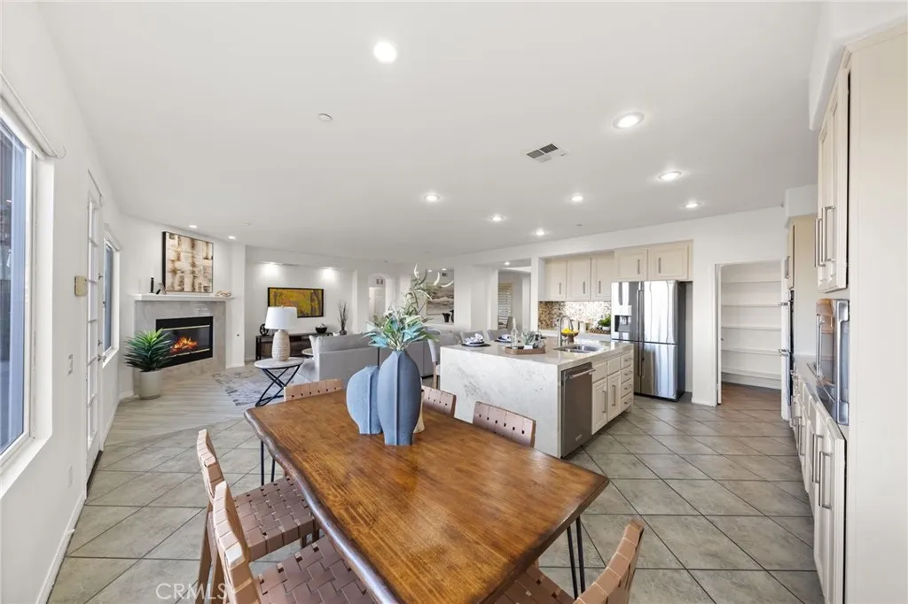 2563 Camino Del Plata, Corona, California 92882 home-pic-19