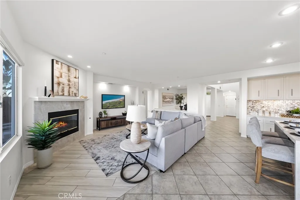 2563 Camino Del Plata, Corona, California 92882 home-pic-15
