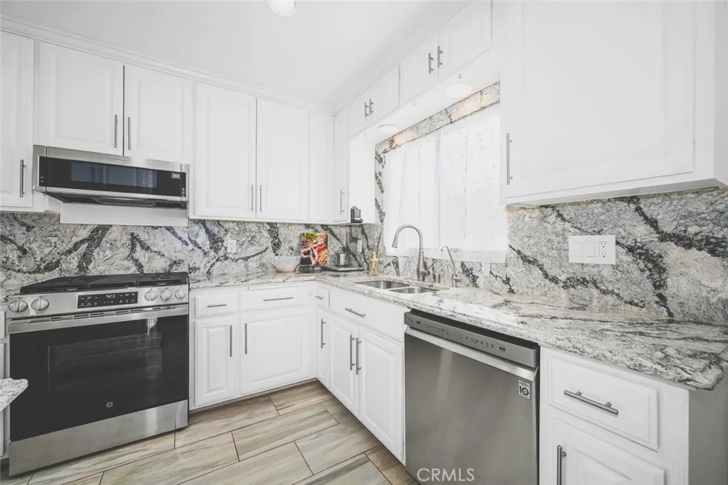 3034 N Ocana, Long Beach, California 90808 home-pic-14