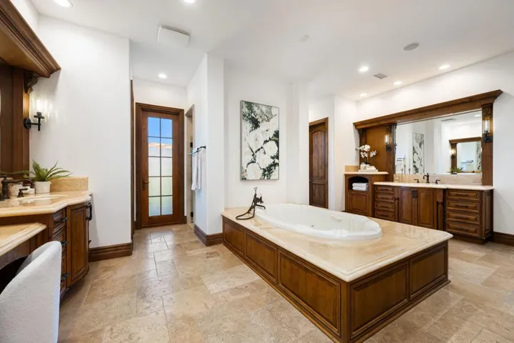 111-web-or-mls-BA_CanyonView_1125_OPMG_1