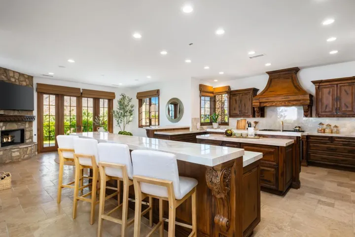 93-web-or-mls-BA_CanyonView_1125_OPMG_09