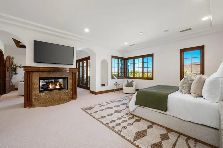 109-web-or-mls-BA_CanyonView_1125_OPMG_1