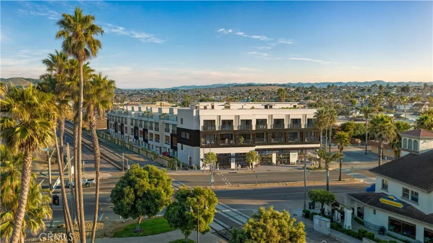 Trinity Exterior - Images shown are artist renderings and not actual unit. Final finishes may vary.