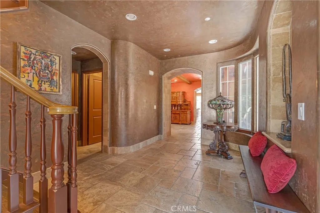 780 W Aster Place, Santa Ana, California 92706 home-pic-15