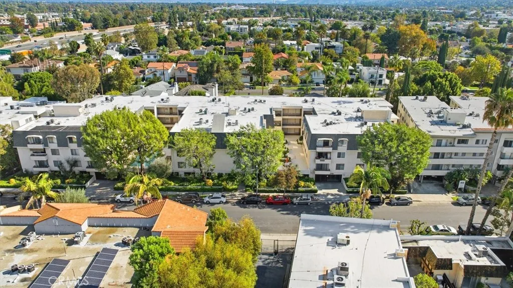 4700 Natick Avenue 315, Sherman Oaks, California 91403 home-pic-14
