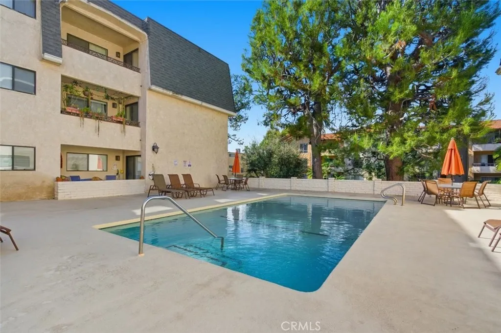 4700 Natick Avenue 315, Sherman Oaks, California 91403 home-pic-9