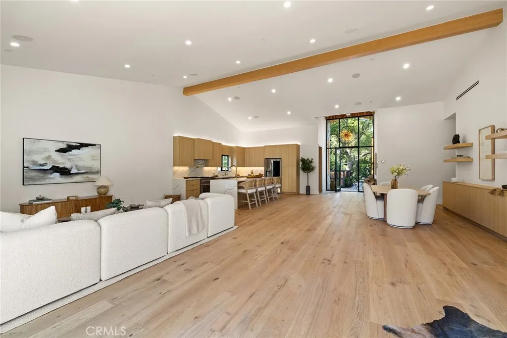 5750 Stansbury, Sherman Oaks, California 91401 home-pic-10